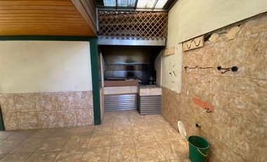 Casa en Venta en Casa 5Habitaciones 4 baños sin comisión peñalolen