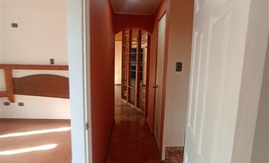 Casa en Venta en Casa 5Habitaciones 4 baños sin comisión peñalolen