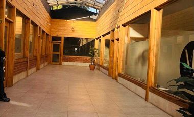 Local comercial en arriendo  en CURICÓ
