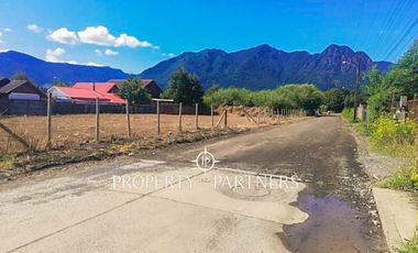 Oportunidad de sitio en Pucón con vista al volcán