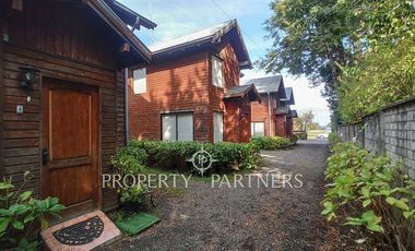 Excelente complejo de cabañas en el centro de Pucón.