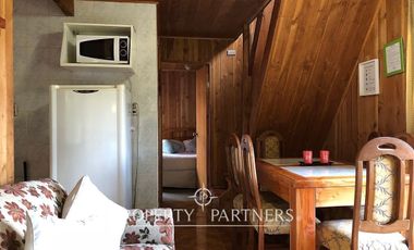 Excelente complejo de cabañas en el centro de Pucón.