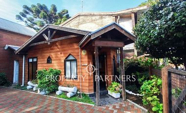 Excelente complejo de cabañas en el centro de Pucón.