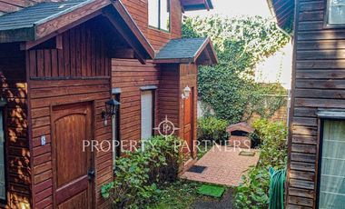 Excelente complejo de cabañas en el centro de Pucón.