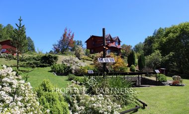 Casa y 2 departamentos en parcela, cercano a Pucón.