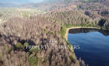 Hermosas Parcelas a orillas de Laguna.