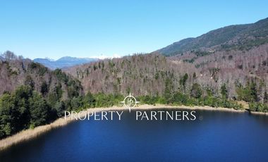 Hermosas Parcelas a orillas de Laguna.