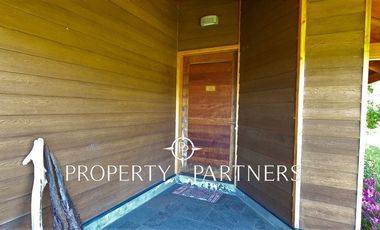 Espectacular casa en un entorno soñado.-