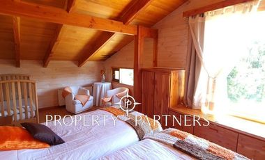 Espectacular casa en un entorno soñado.-