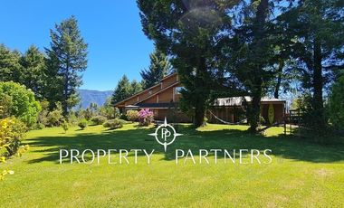 Espectacular casa en un entorno soñado.-