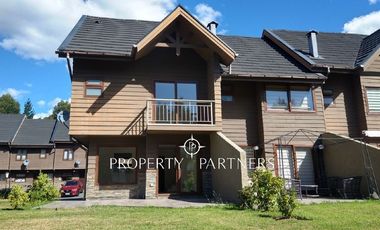 Casa en Condominio, a minutos del centro de Pucón