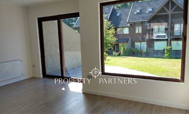 Casa en Condominio, a minutos del centro de Pucón