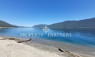 Hermosa casa a orillas del Lago Caburgua