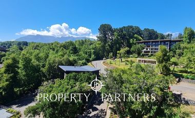 Cómodo departamento con vista al Lago.-