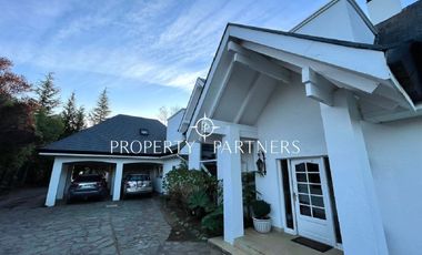 Casa en Los Riscos con única vista al lago Villarrica