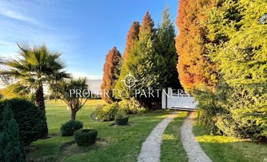 Casa en Los Riscos con única vista al lago Villarrica