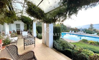 Casa en Los Riscos con única vista al lago Villarrica