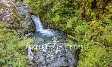 Preciosos terrenos con vista al cerro las Peinetas.