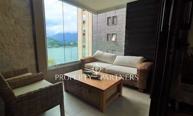 Departamento en primera línea con vista al Lago