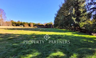 Parcela vista volcán Villarrica, Molco Medio