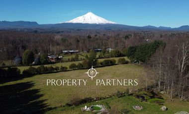 Parcela vista volcán Villarrica, Molco Medio