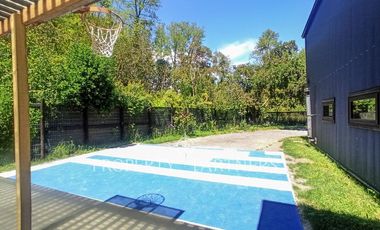 Moderna casa en condominio de Pucón.