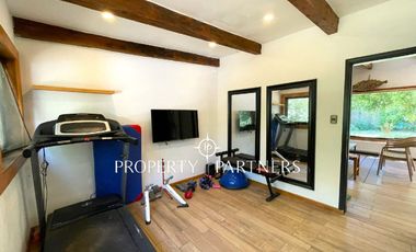 Moderna e iluminada casa en Condominio