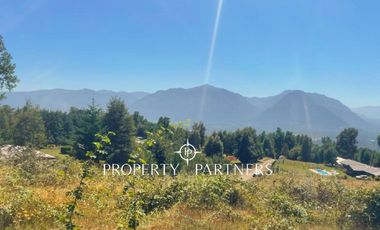 Parcela de agrado con impresionantes vistas a Pucón y al Volcán