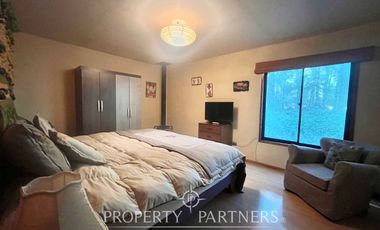 Gran casa en una hectárea de terreno