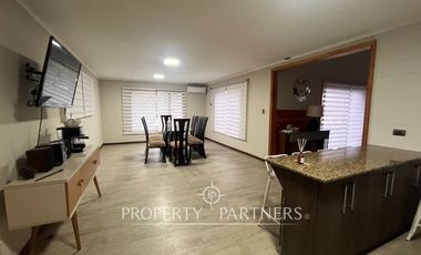 Excelente casa en condominio cercano al centro de Pucón
