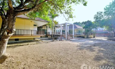 4 Bedroom House for sale at Lanna Thara Village