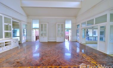 4 Bedroom House for sale at Lanna Thara Village