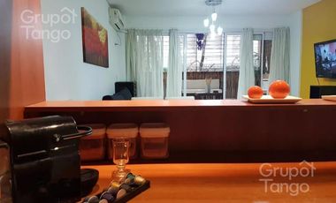 Venta Departamento Monoambiente Colegiales Balcón Baulera Frente