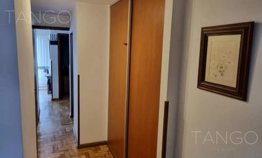 Venta Departamento en Balvanera Cuatro Ambientes Parrilla Baulera