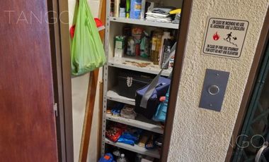Venta Departamento en Balvanera Cuatro Ambientes Parrilla Baulera