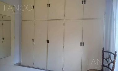 Venta Departamento Caballito Tres Ambientes Dependencia Balcón Corrido  Apto Crédito