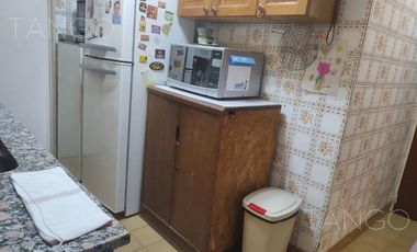 Venta Departamento Caballito Tres Ambientes Dependencia Balcón Corrido  Apto Crédito