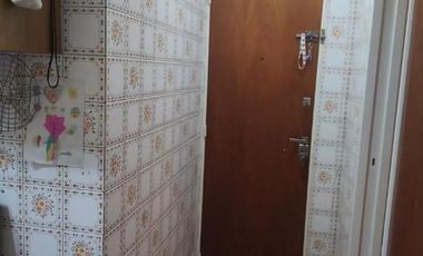 Venta Departamento Caballito Tres Ambientes Dependencia Balcón Corrido  Apto Crédito