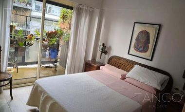 Venta Departamento Caballito Tres Ambientes Dependencia Balcón Corrido  Apto Crédito