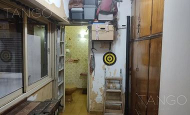 Venta Departamento Caballito Tres Ambientes Dependencia Balcón Corrido  Apto Crédito