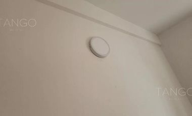 Venta Departamento 3 Ambientes en Balvanera Con Balcón Apto profesional