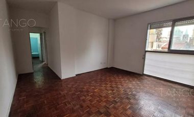 Venta Departamento 3 Ambientes en Balvanera Con Balcón Apto profesional