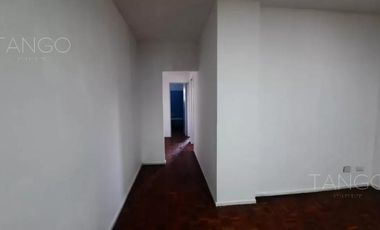 Venta Departamento 3 Ambientes en Balvanera Con Balcón Apto profesional