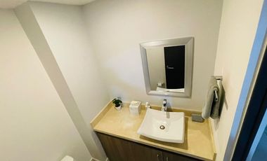 CASA EN VENTA CON VISTA AL MAR