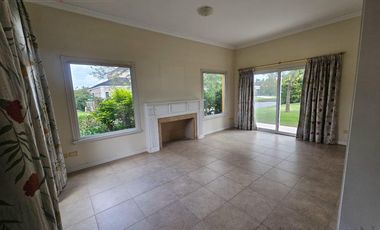 Casa en venta en Pilar Golf APTO CREDITO | Mallmann Propieda