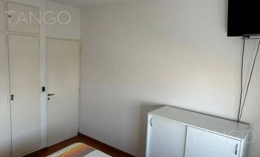 Venta Departamento en San Cristobal Dos Ambientes Con Cochera Pileta