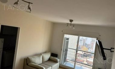 Venta Departamento en San Cristobal Dos Ambientes Con Cochera Pileta