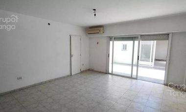 Venta Departamento 5 ambientes en Almagro Con Patio Parrilla