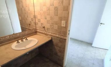 Venta Departamento 5 ambientes en Almagro Con Patio Parrilla
