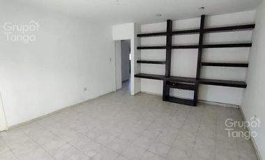 Venta Departamento 5 ambientes en Almagro Con Patio Parrilla